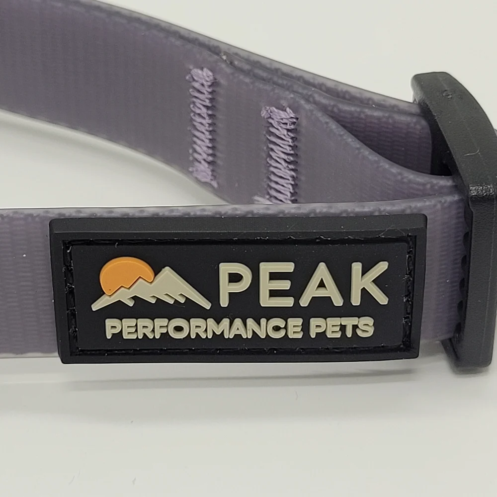 Peak Performance Overlook Dog Collar Twilight Violet Easy Clean Size Small NEW